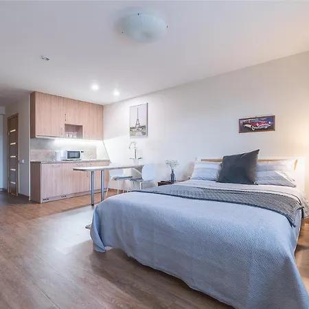 Gyneju Self Check-in - Lollo * Wilna