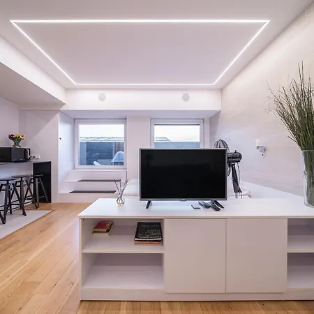 Gyneju Self Check-in - Lollo Apartment Wilna