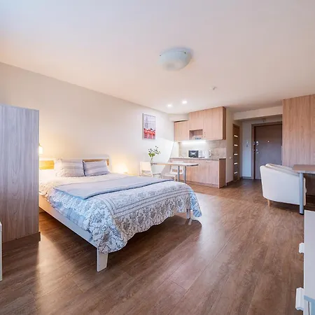 Gyneju Self Check-in - Lollo * 维尔纽斯