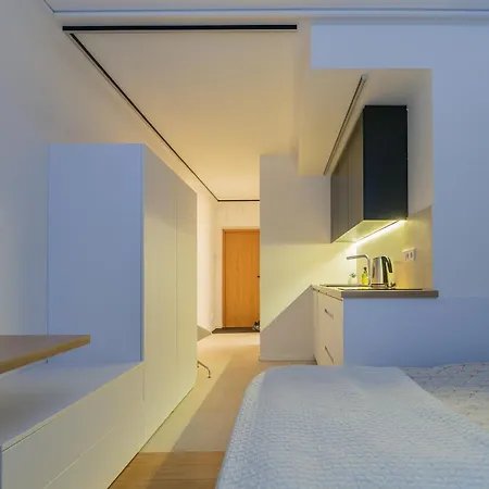 Gyneju Self Check-in - Lollo ヴィリニュス