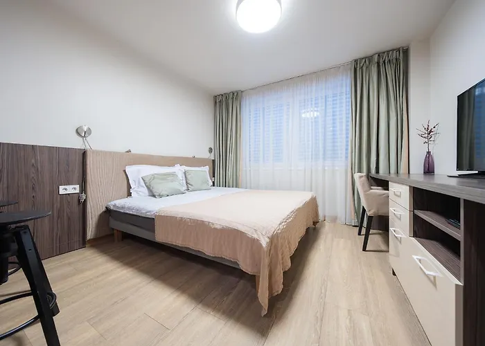 Gyneju Self Check-in - Lollo Appartement