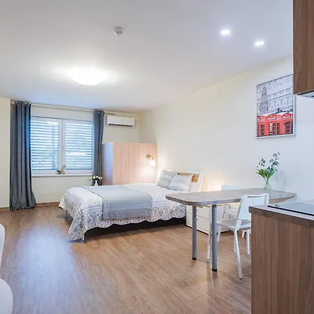 Appartement Gyneju Self Check-in