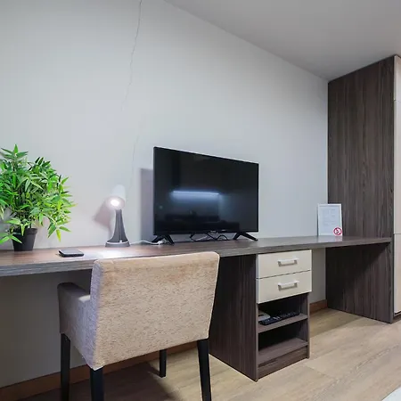 Apartman Gyneju Self Check-in - Lollo