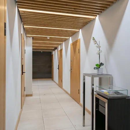 Gyneju Self Check-in - Lollo * Vilnius