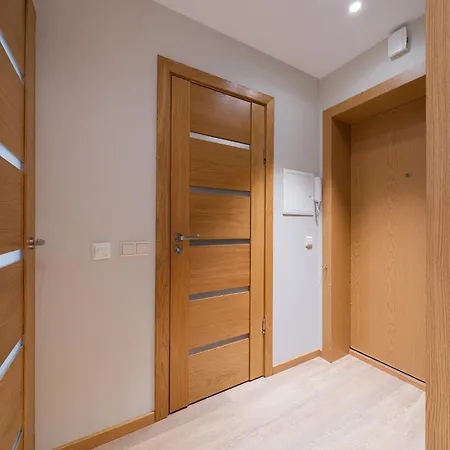 Gyneju Self Check-in Appartement *