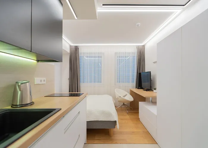 Gyneju Self Check-in - Lollo Apartman